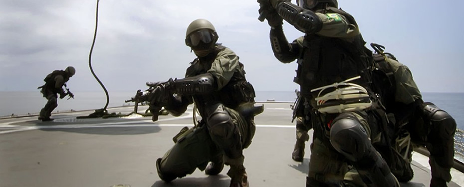 banner MILITAR